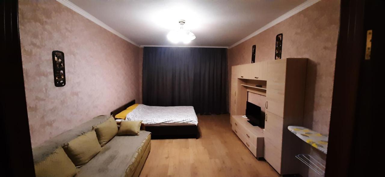 Cosy Flat Apartment Kyiv Exterior photo